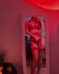 Жалаңаш африкалық әйелдердің фотосуреттері